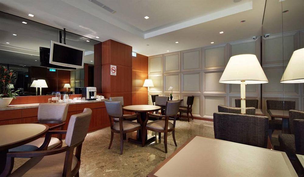Tokyo International Hotel Taipei Bagian luar foto